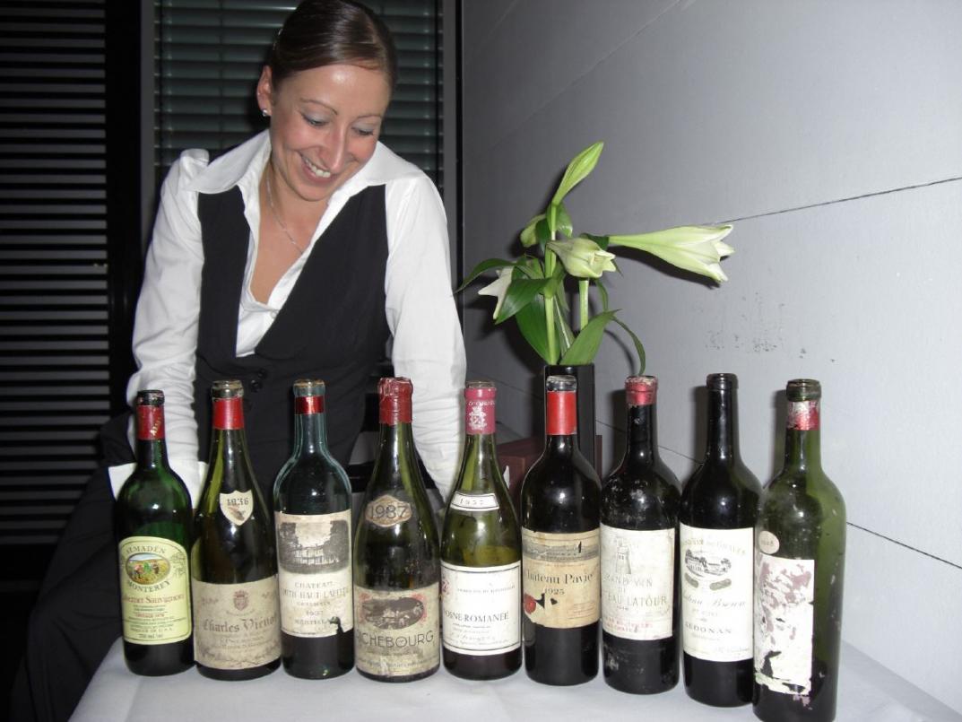 Die Herrin der Flaschen - Janine Linaldeddu