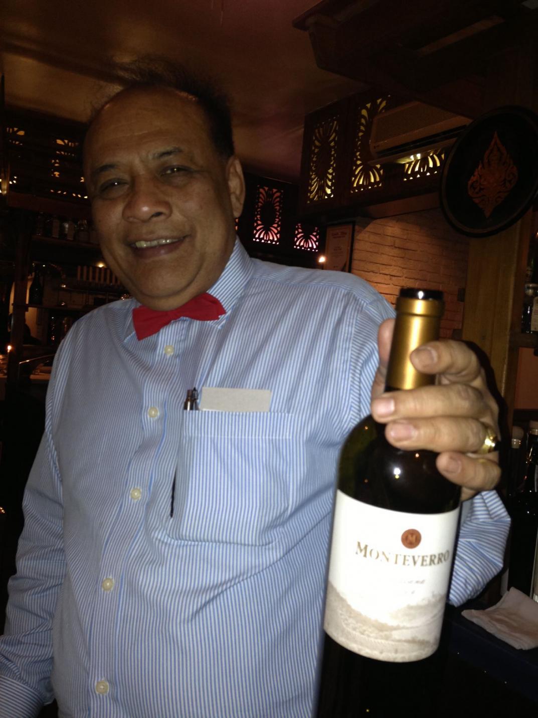 Der Wein-affine Chef des Rüen-Thai