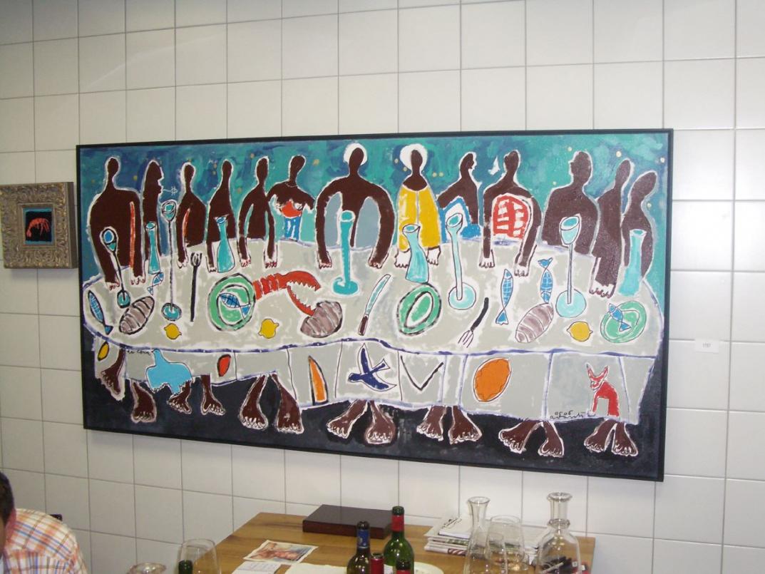 Hier steht der legendäre Küchentisch